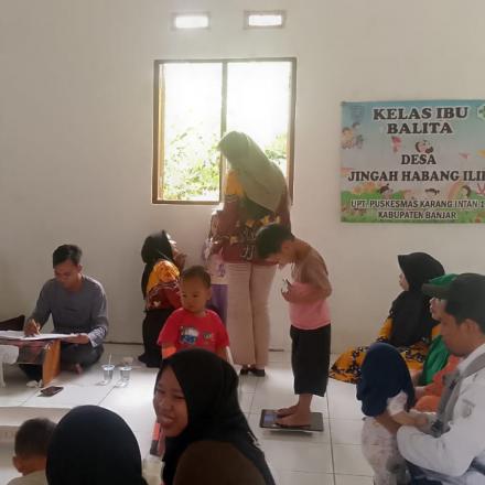 Mengintip Posyandu Mawar Merah: Transformasi Kesehatan Keluarga di Desa Jingah Habang Ilir 